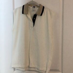 Ladies golf shorts & coordinated golf shirt.